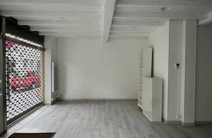 Commerce VALENCIENNES — photo 3
