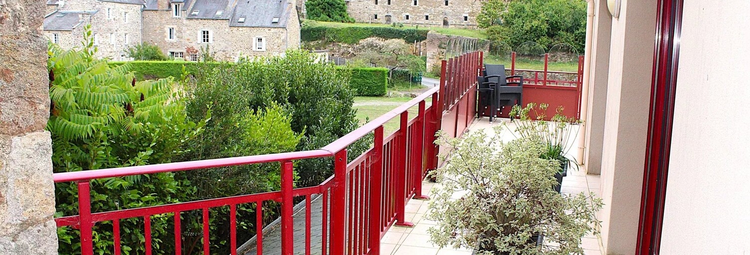 Commerce 15 Pièces 147 m² à vendre à Créhen (22130)
