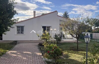 vente maison 249 900 € à proximité de Talais (33590)