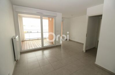 location appartement 728 € CC /mois à proximité de Jons (69330)