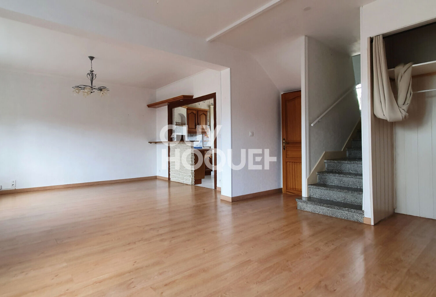 À vendre, maison d'environ 120 m², 5 pièces à CHARLEVILLE MEZ... — photo 1