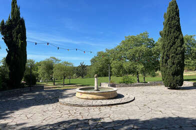 Local industriel  240000 €