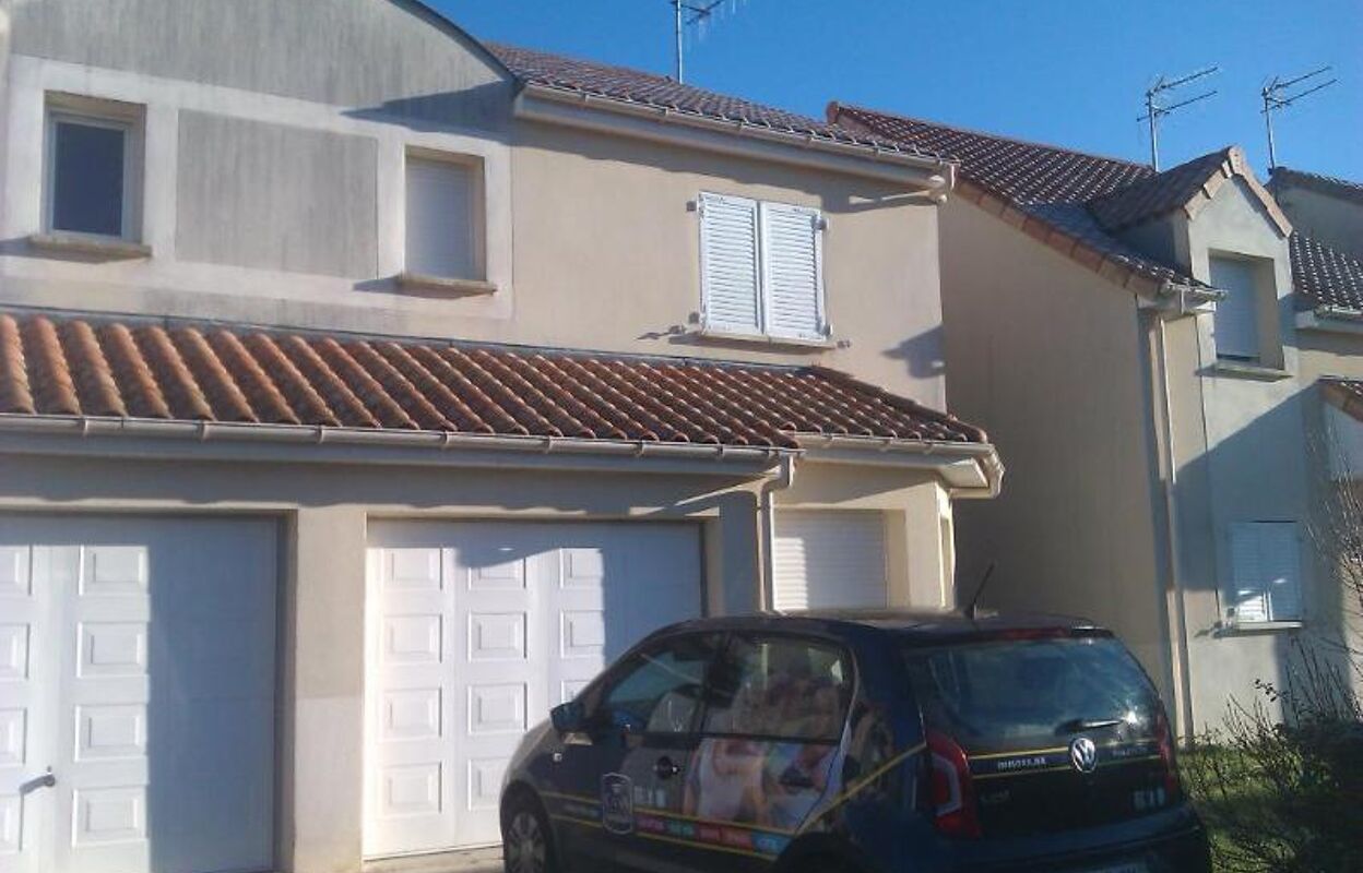 maison 4 pièces 84 m2 à louer à Poitiers (86000)