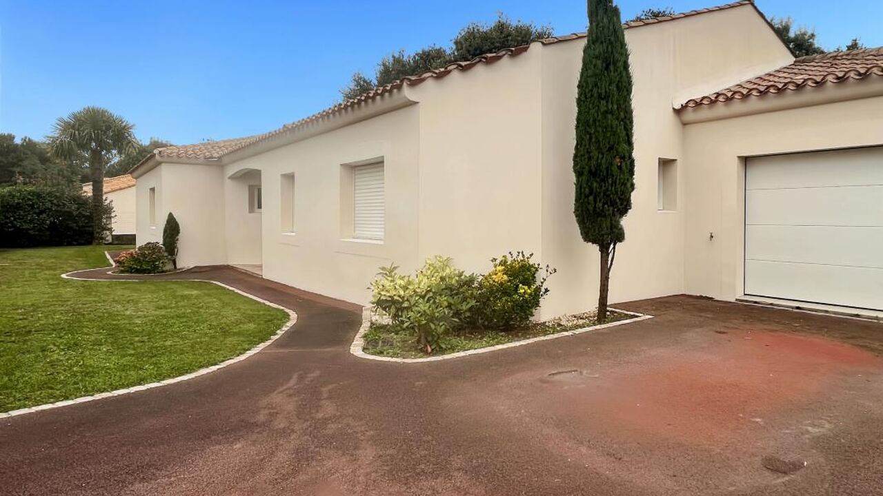 maison 5 pièces 168 m2 à vendre à La Roche-sur-Yon (85000)