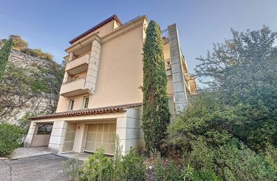 vente appartement 252 000 € à proximité de Boulbon (13150)