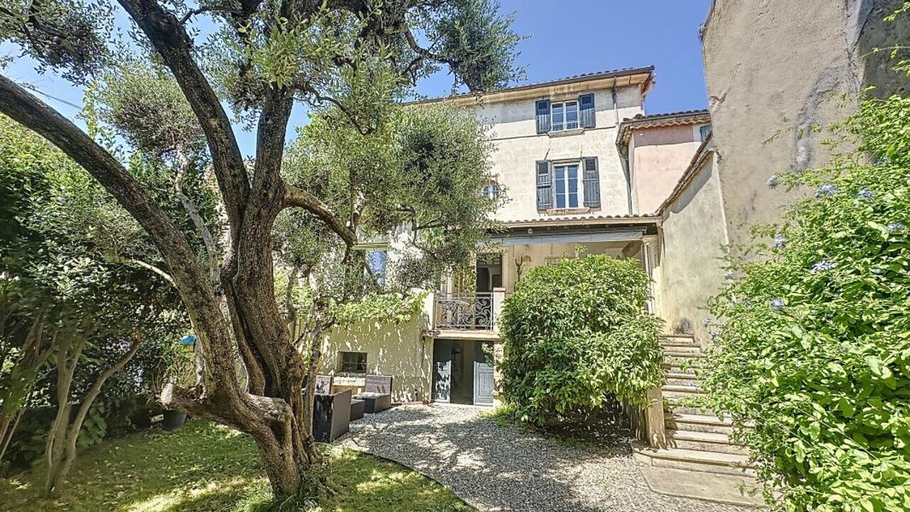 maison 4 pièces 140 m2 à vendre à Avignon (84000)