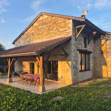 Maison 5 pièces 399000 €