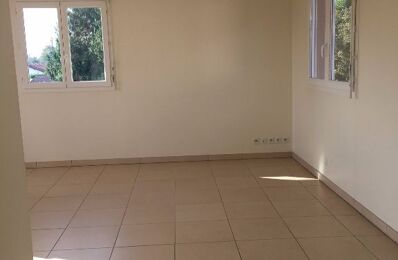 location appartement 590 € CC /mois à proximité de Dax (40100)