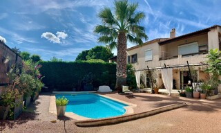 Maison 8 Pièces 190 m² à vendre à Saint-Cyr-sur-Mer (83270)