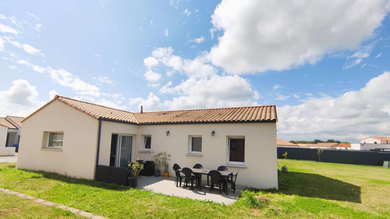 maison 3 pièces 78 m2 à vendre à Montaigu-Vendée (85600)