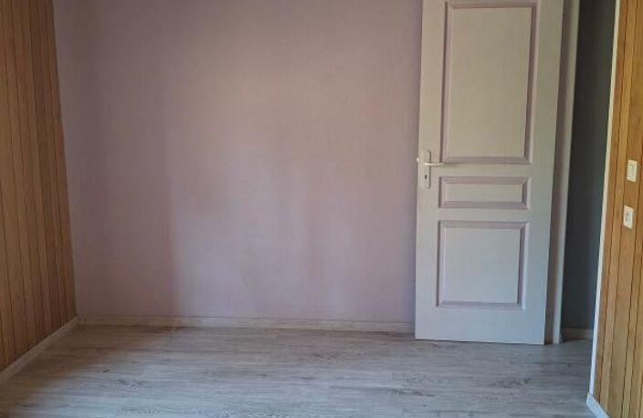 LE RIALET MAISON A VENDRE AVEC TERRAIN ET DEPENDANCES — photo 5