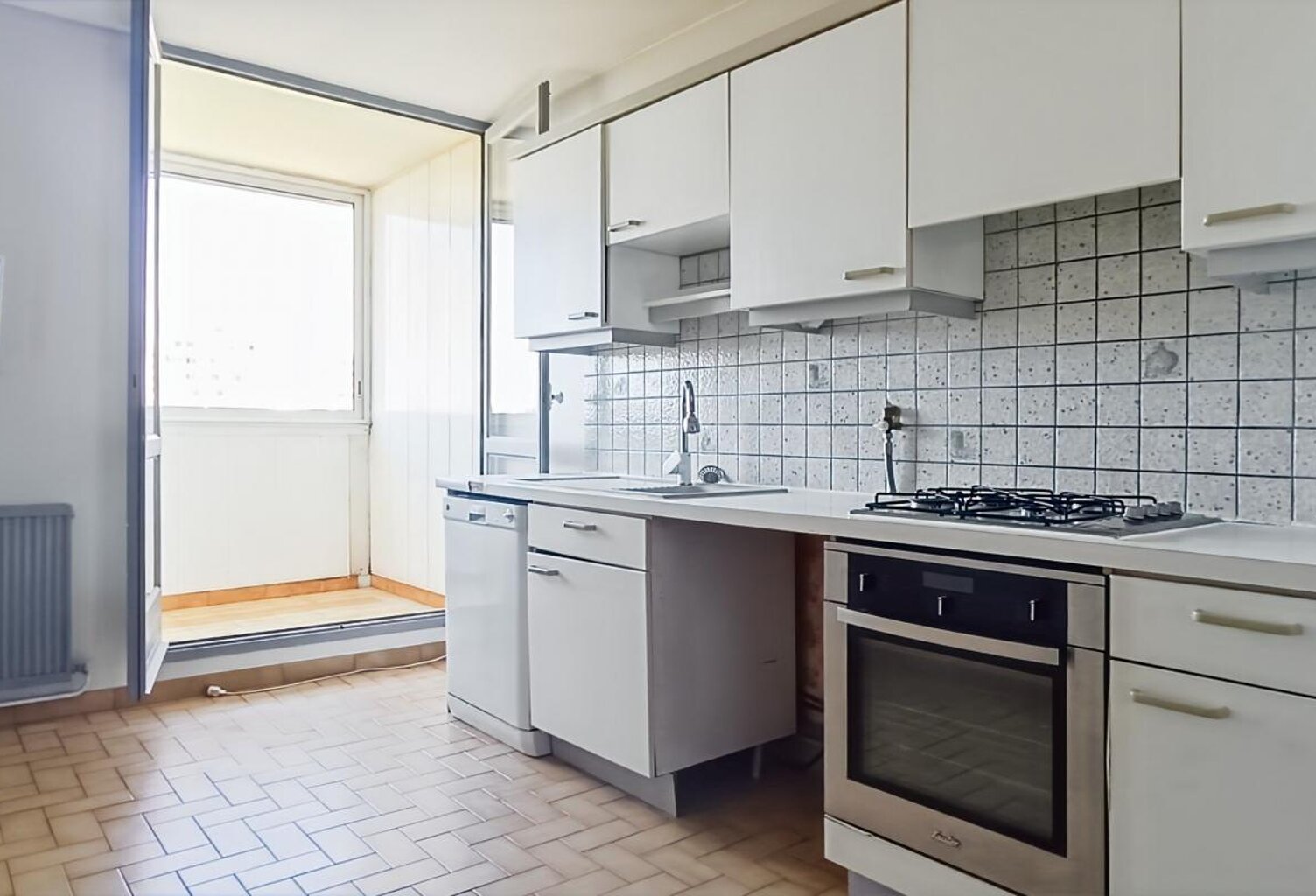 Appartement À Vendre — photo 1