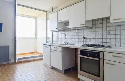 Appartement À Vendre — photo du bien