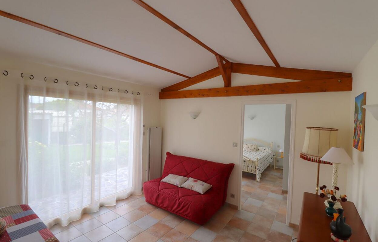 maison 6 pièces 160 m2 à vendre à Parthenay (79200)