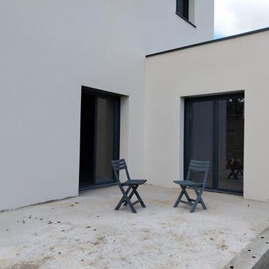 Maison 2 pièces 145 m²