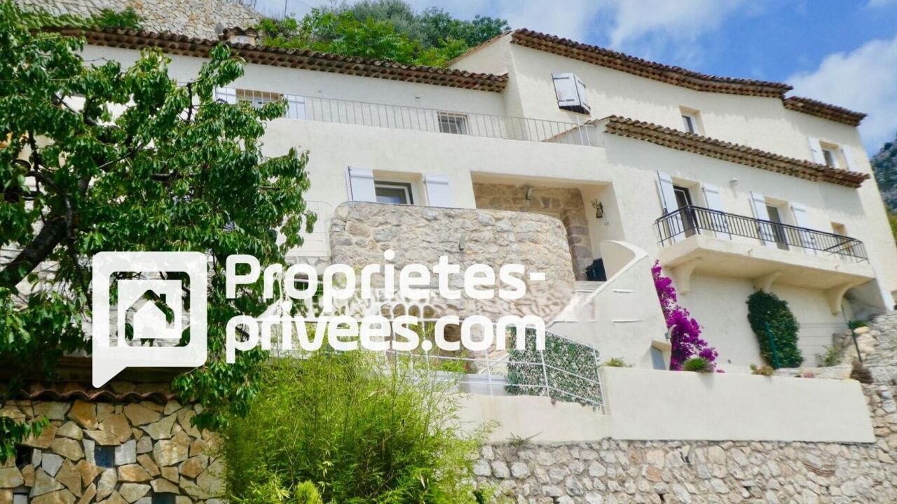 maison 5 pièces 131 m2 à vendre à Saint-Jeannet (06640)