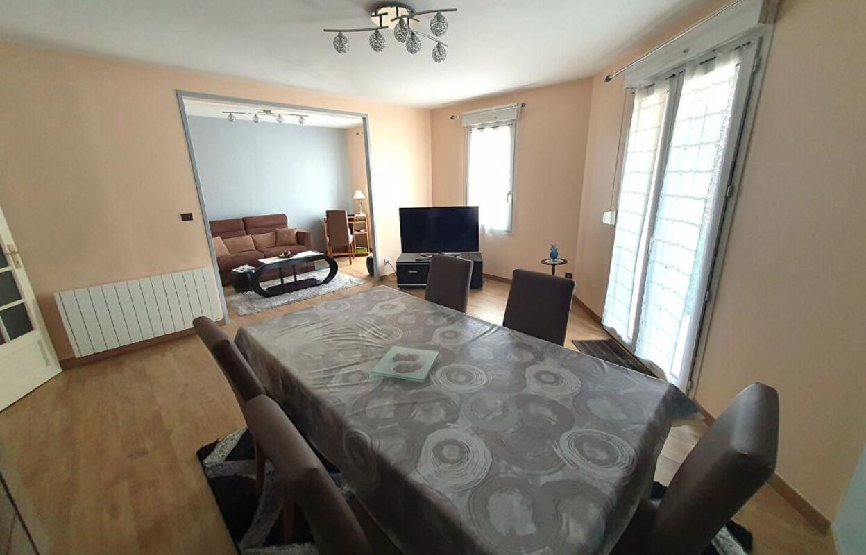 appartement 2 pièces 76 m2 à vendre à Bourges (18000)