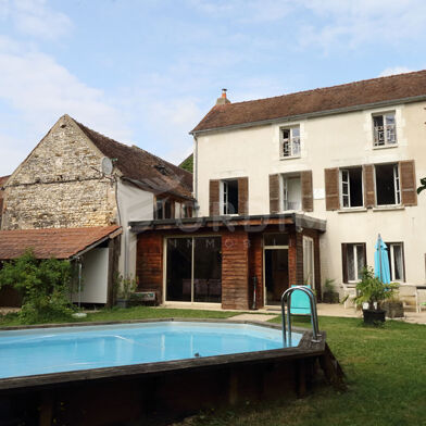 Maison 7 pièces 257 m²