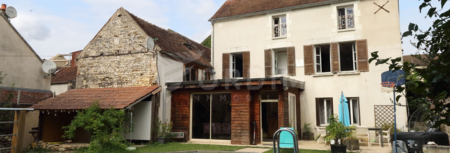 Maison 7 Pièces 257 m² à vendre à Maligny (89800)