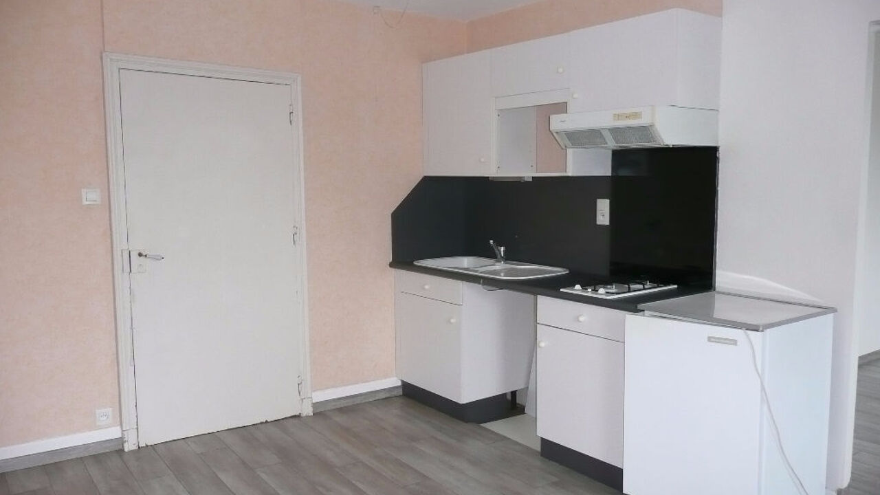 appartement 2 pièces 58 m2 à louer à Rignac (12390)