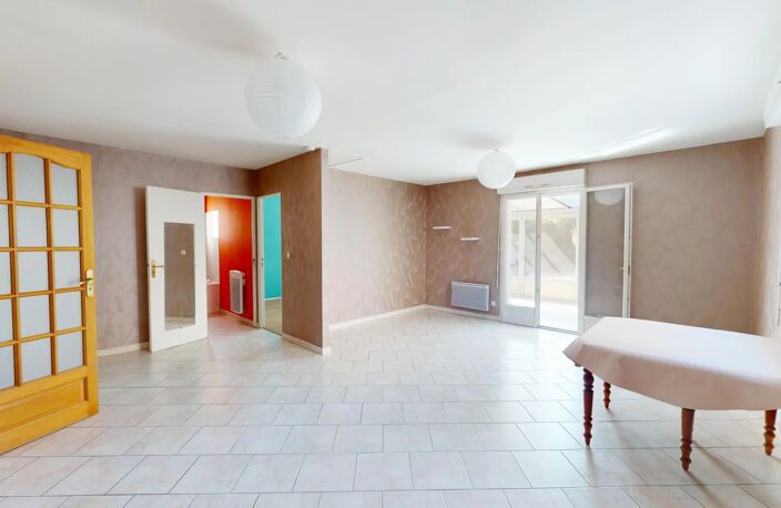 A VENDRE - Maison  de plain pied de 90 m² — photo 2
