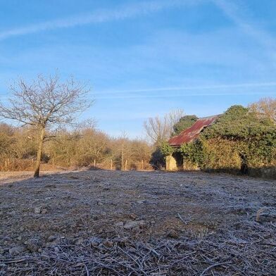 Terrain  49800 €