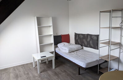 location appartement 400 € CC /mois à proximité de Quimper (29000)