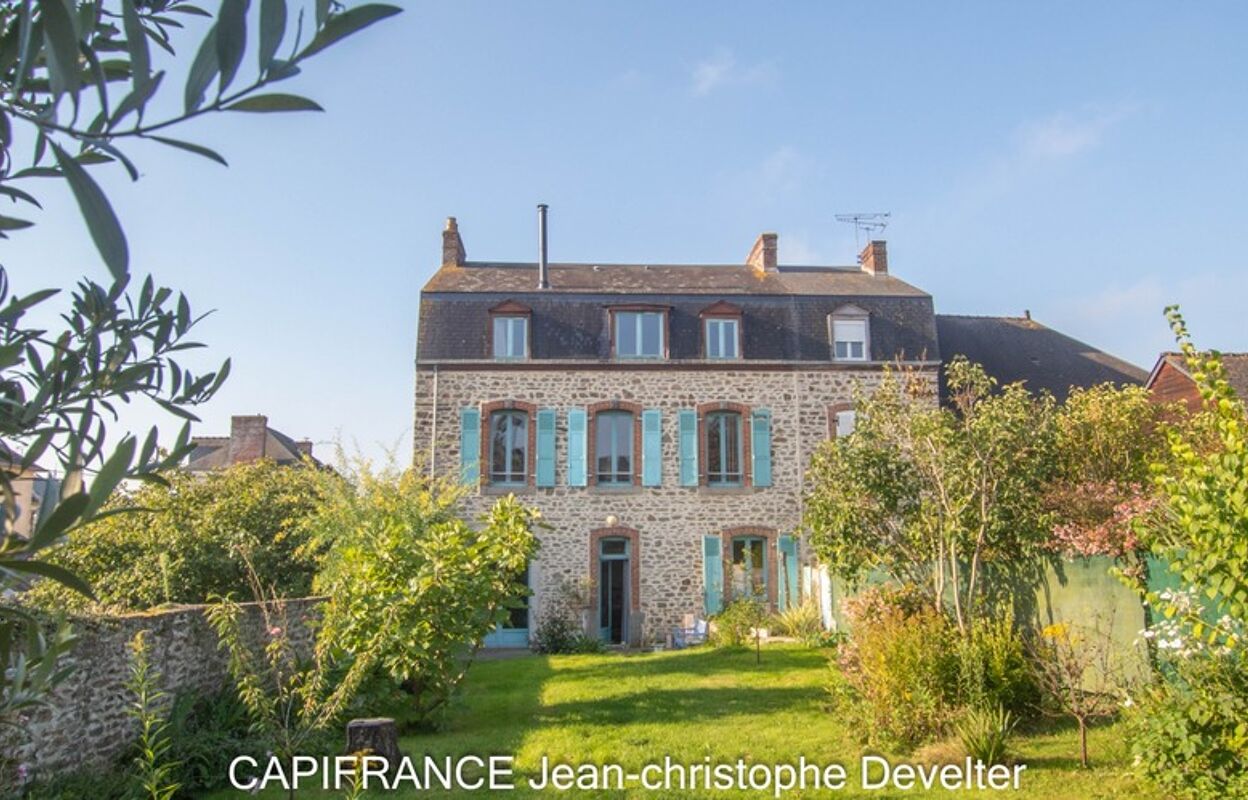 maison 8 pièces 245 m2 à vendre à Mayenne (53100)