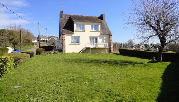 Villa / Maison 5 pièces  à vendre Carhaix-Plouguer 29270