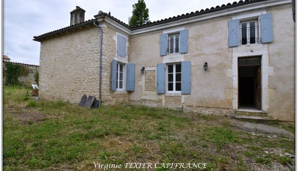 Villa / Maison 6 pièces  à vendre Saint-Jean-d'Angély 17400