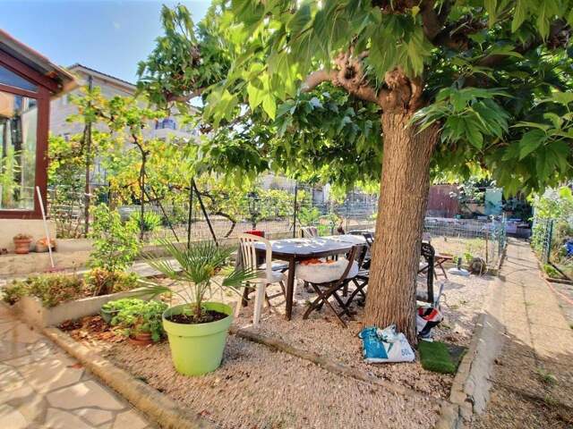 Maison À Vendre — photo du bien