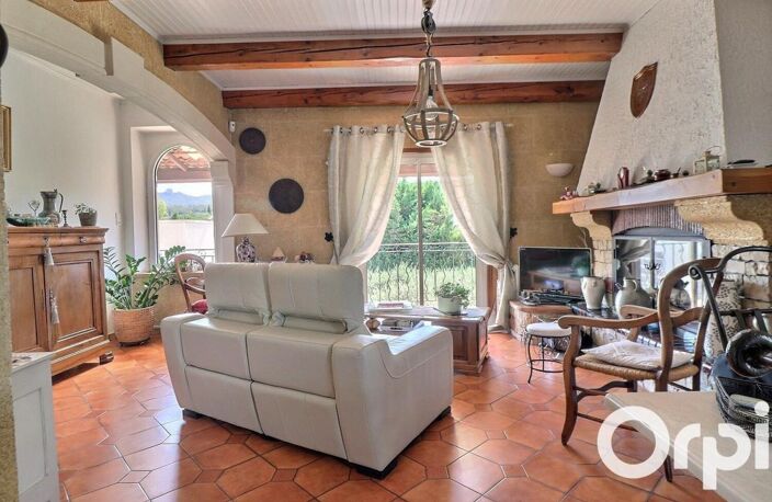 Maison À Vendre 7 pièces — photo 2