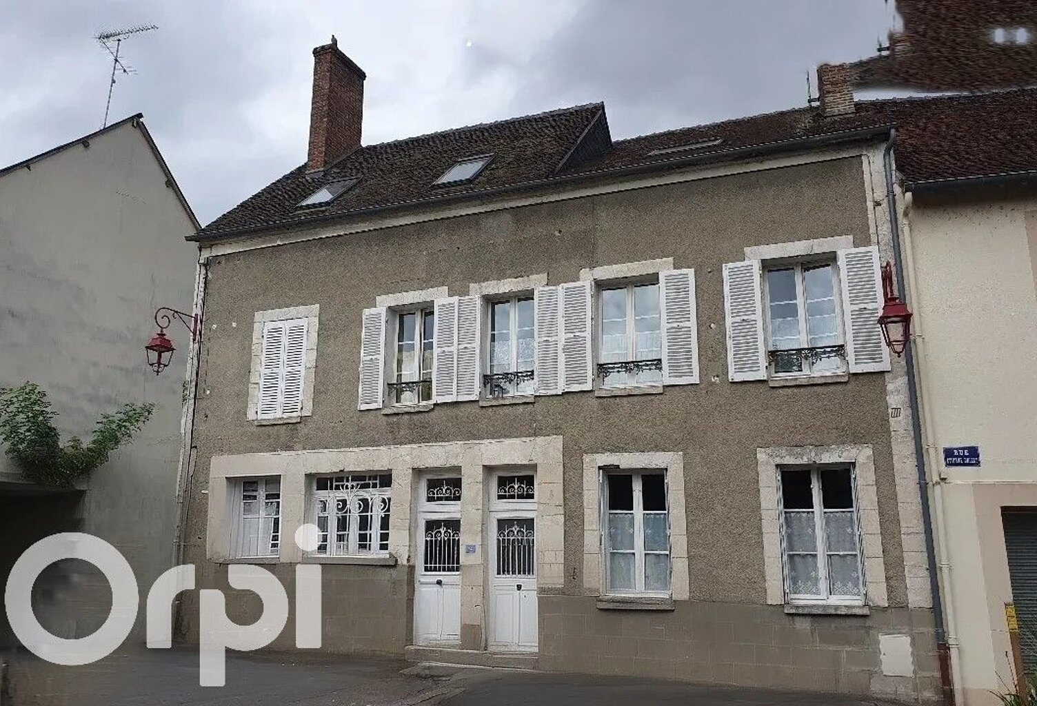 Maison À Vendre — photo 1
