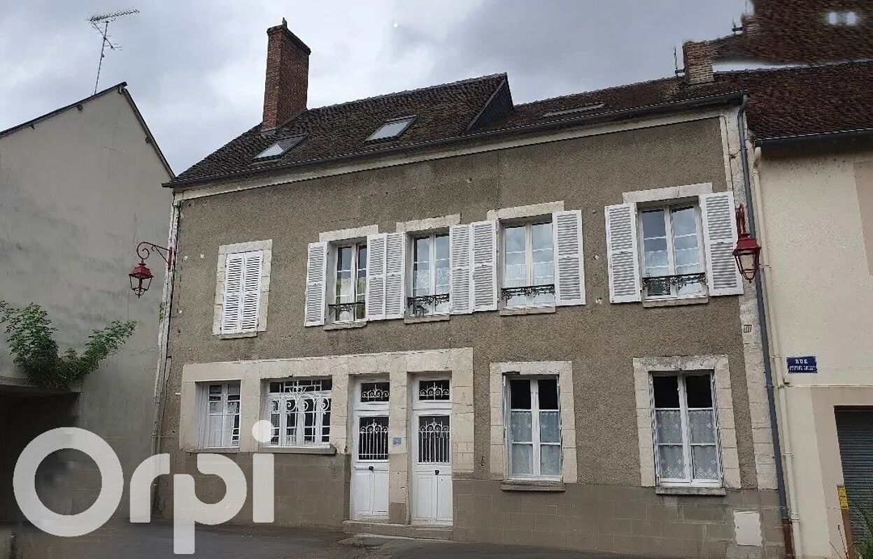 maison 7 pièces 304 m2 à vendre à Château-Renard (45220)