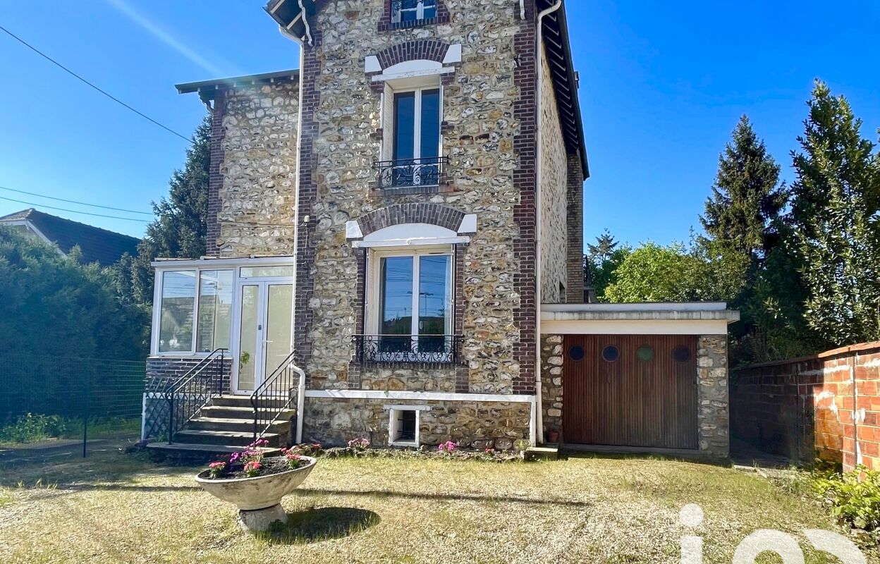 maison 9 pièces 163 m2 à vendre à Saint-Leu-la-Forêt (95320)