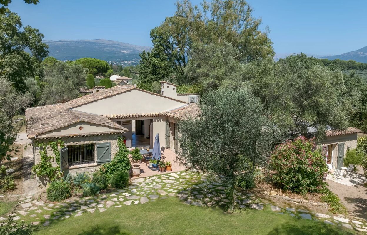 maison 6 pièces 200 m2 à vendre à Châteauneuf-Grasse (06740)