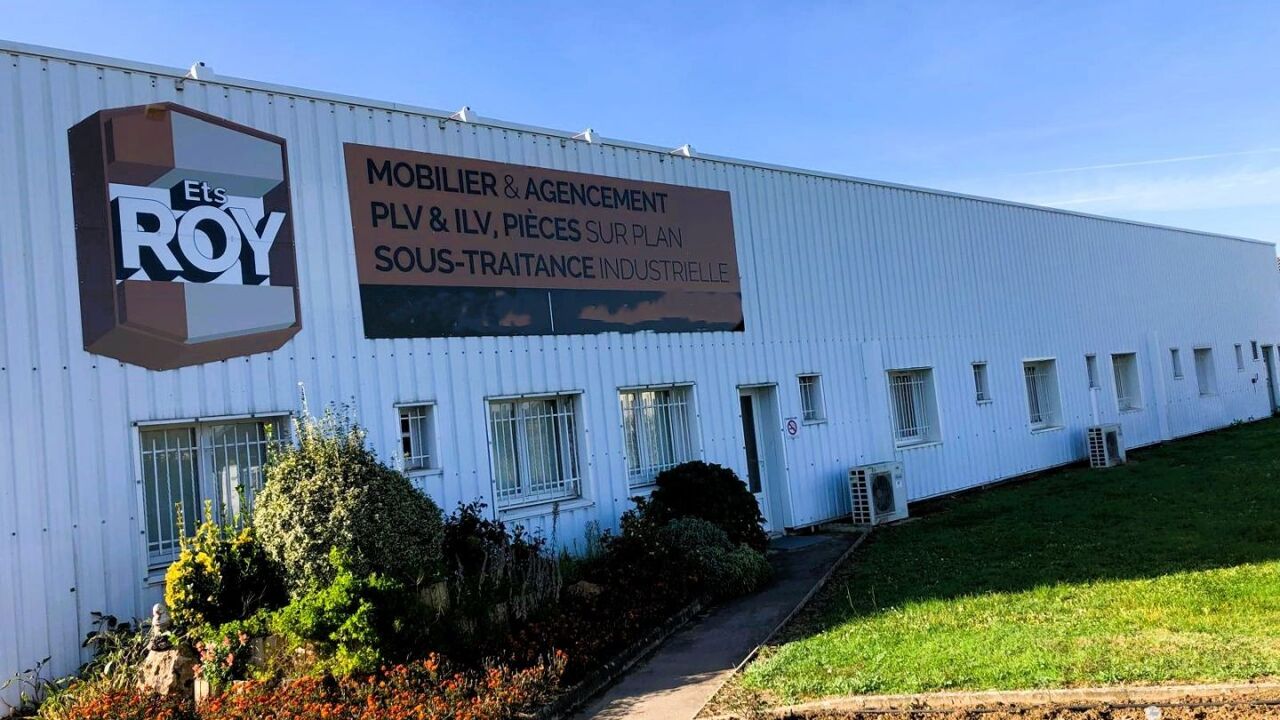 commerce  pièces 3377 m2 à vendre à Châtillon-sur-Loire (45360)