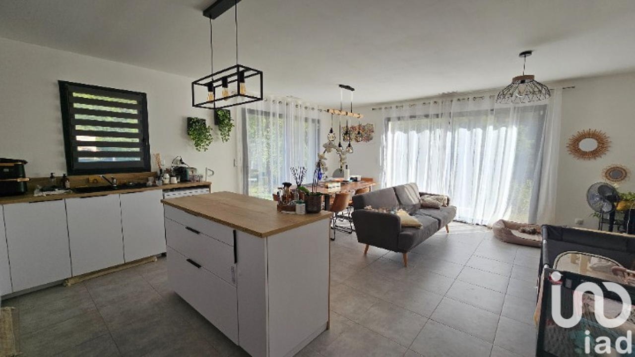 maison 4 pièces 83 m2 à vendre à Le Luc (83340)