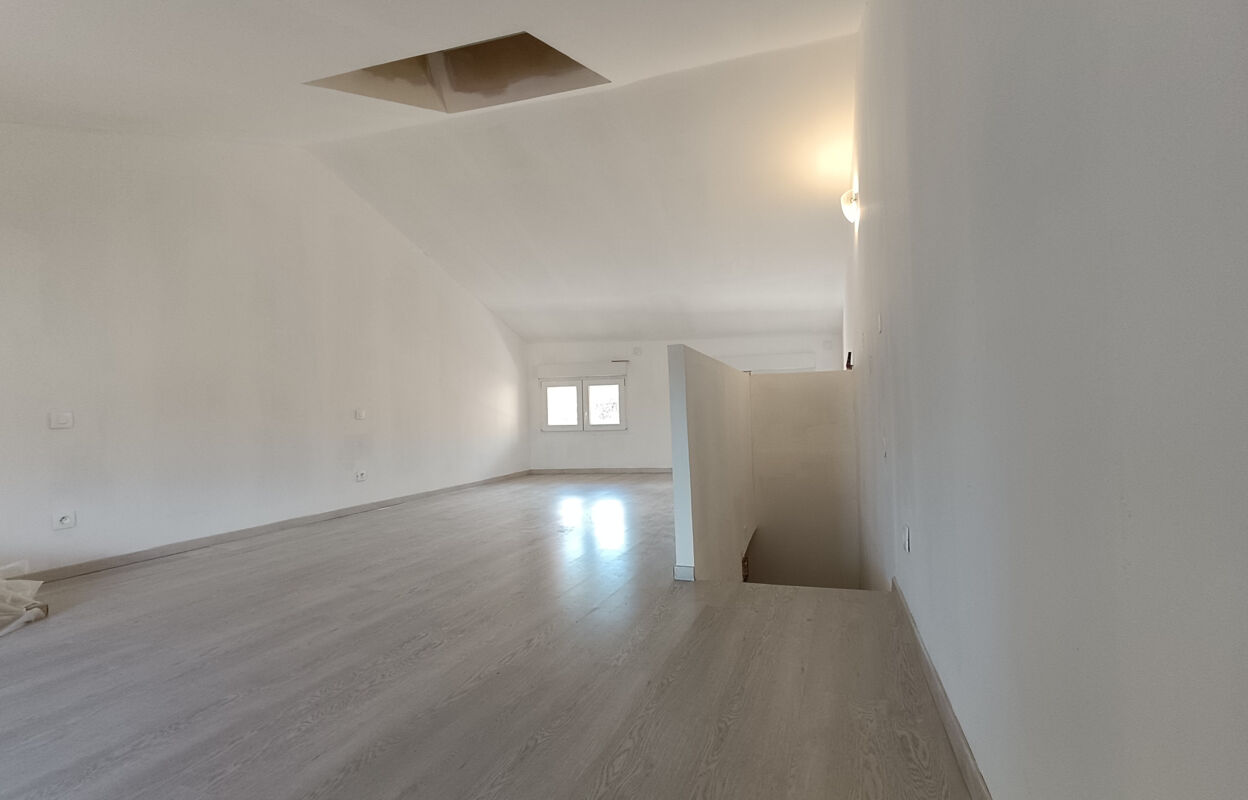 maison 3 pièces 109 m2 à vendre à Montmeyan (83670)