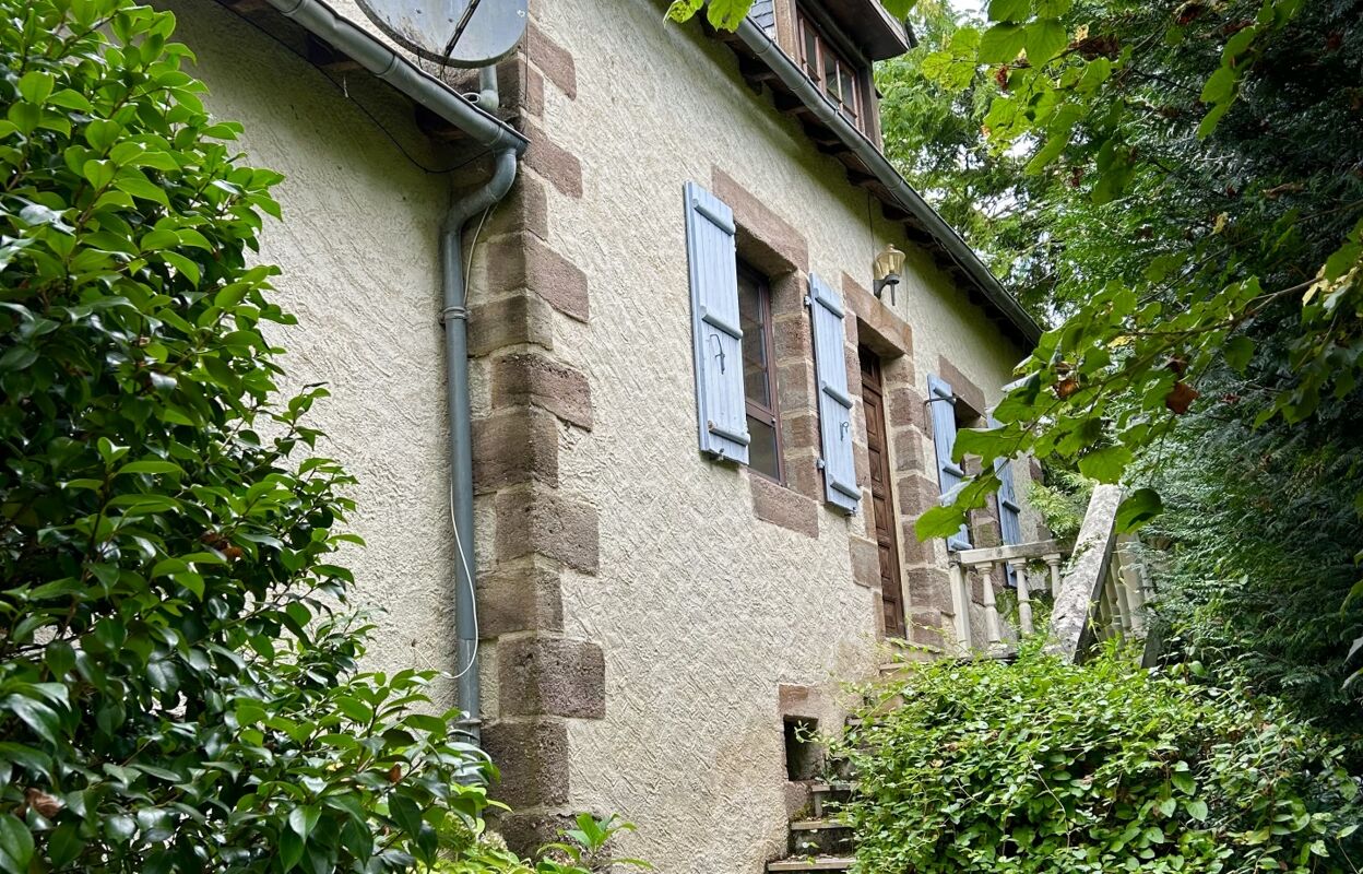 maison 13 pièces 282 m2 à vendre à Voutezac (19130)