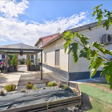 Maison 10 pièces 300000 €