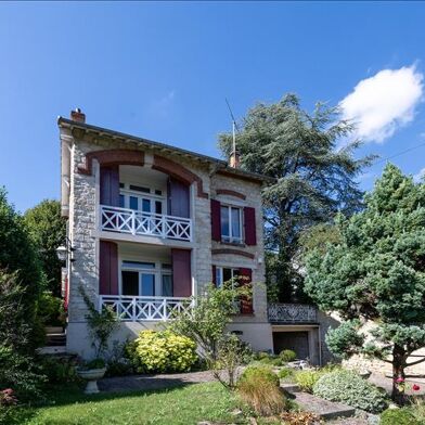 Maison 7 pièces 574000 €
