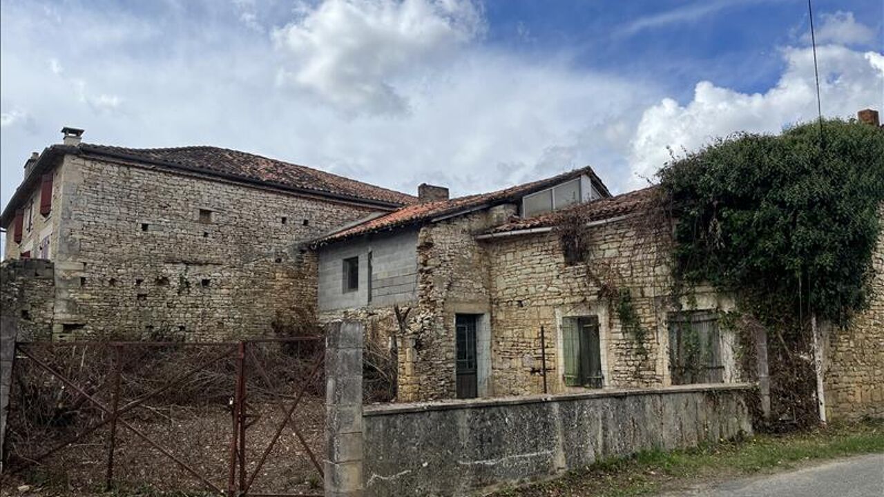 maison 2 pièces 130 m2 à vendre à La Rochefoucauld (16110)