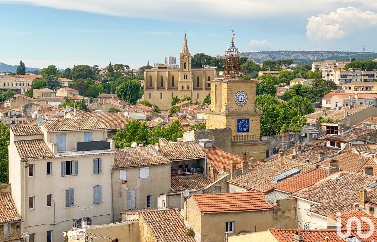 divers  pièces 90 m2 à vendre à Salon-de-Provence (13300)