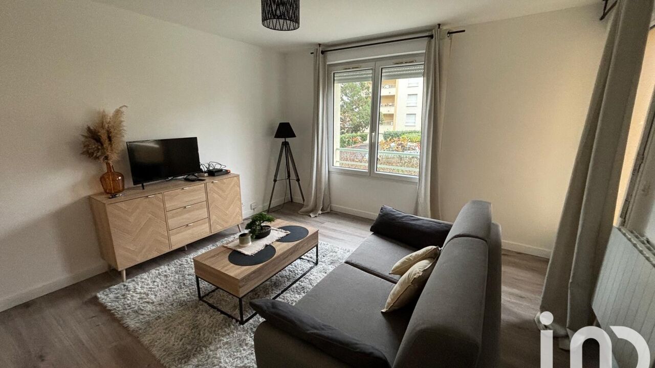 appartement 1 pièces 25 m2 à louer à Dammarie-les-Lys (77190)