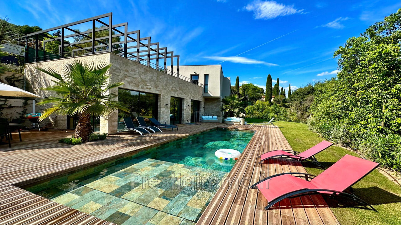 maison 11 pièces 430 m2 à louer à Mougins (06250)