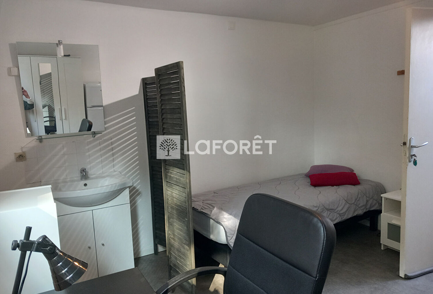 Idéal Etudiant, Chambre meublée à Wattignies + parking. — photo 1