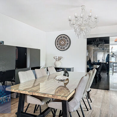 Maison 6 pièces 305000 €