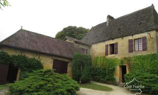 Maison 11 Pièces 310 m² à vendre à Marquay (24620)