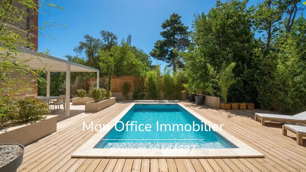 maison 10 pièces 274 m2 à vendre à Marseille 9 (13009)